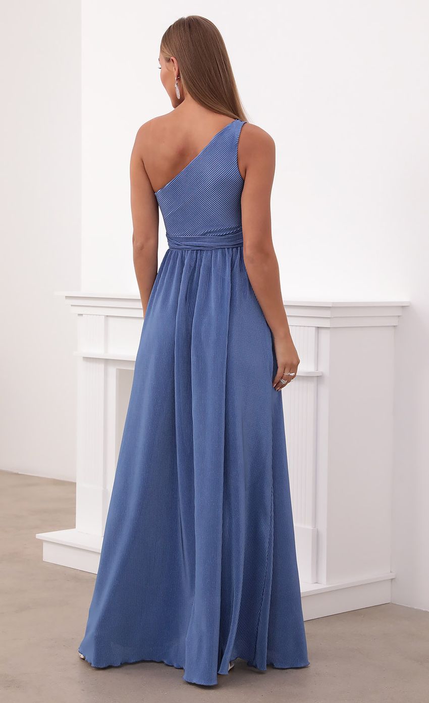 Picture Olympia One Shoulder Pleated Dress in Periwinkle Blue. Source: https://media.lucyinthesky.com/data/Jul21_2/850xAUTO/1V9A0058.JPG