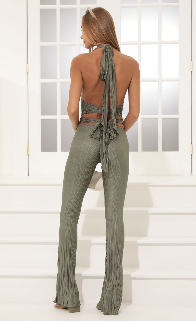 Picture Rhonda Pleated Satin Two Piece Pant Set in Green. Source: https://media.lucyinthesky.com/data/Jul22/800xAUTO/644d23a1-6a63-4d4b-8c24-a8873b8dac90.jpg
