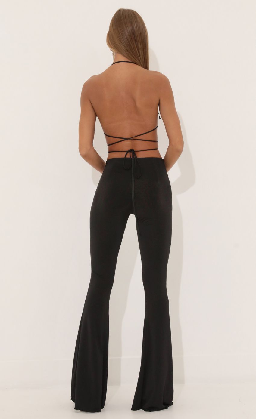 Picture Soul Sequin Two Piece Pant Set in Black. Source: https://media.lucyinthesky.com/data/Jul22/850xAUTO/e9116a04-f06d-4f71-a182-3293e1e25cf5.jpg