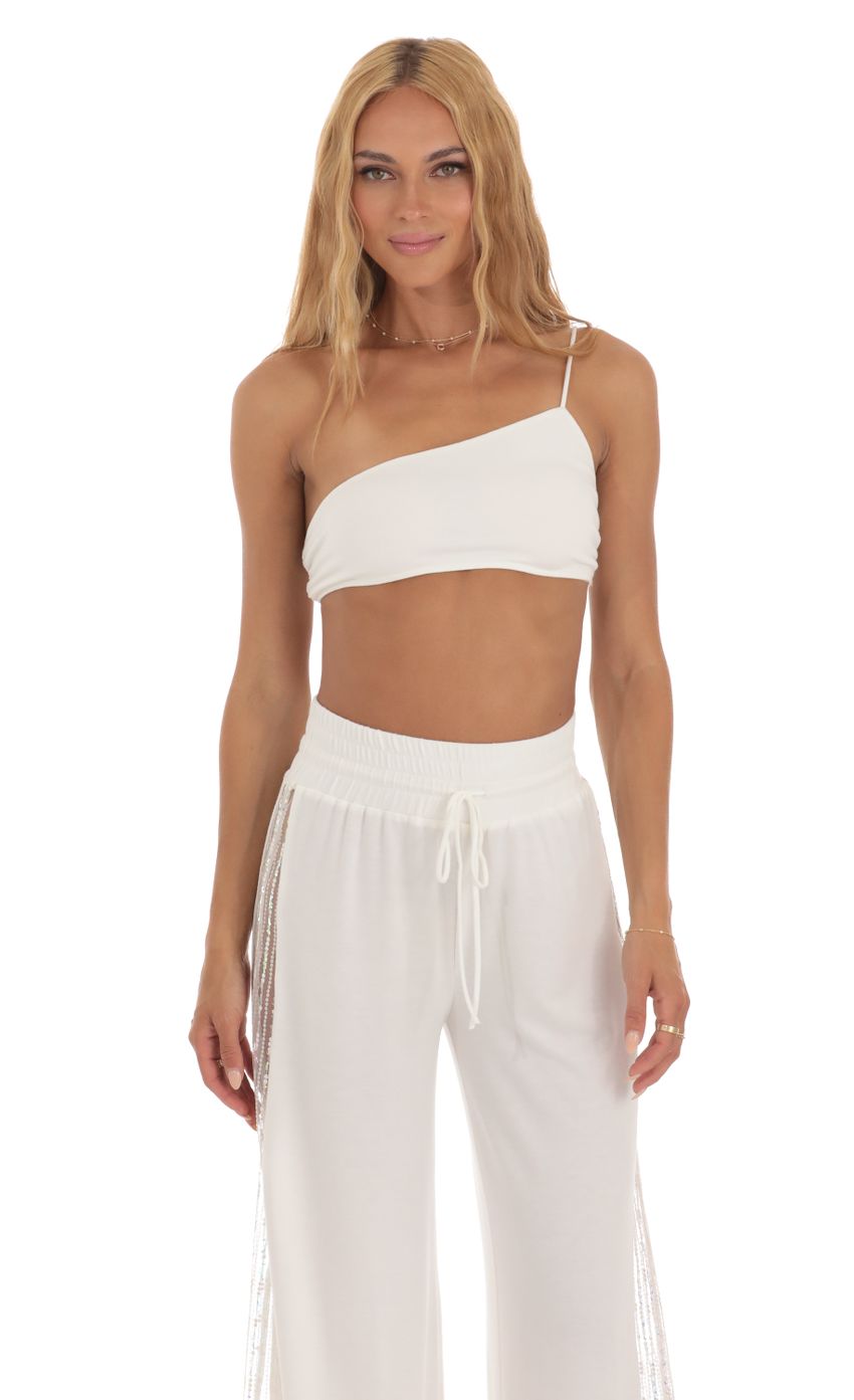 Picture Landry Sequin One Shoulder Two Piece Set in White. Source: https://media.lucyinthesky.com/data/Jul23/850xAUTO/274914fe-bb63-44d5-9689-e991d6032a98.jpg