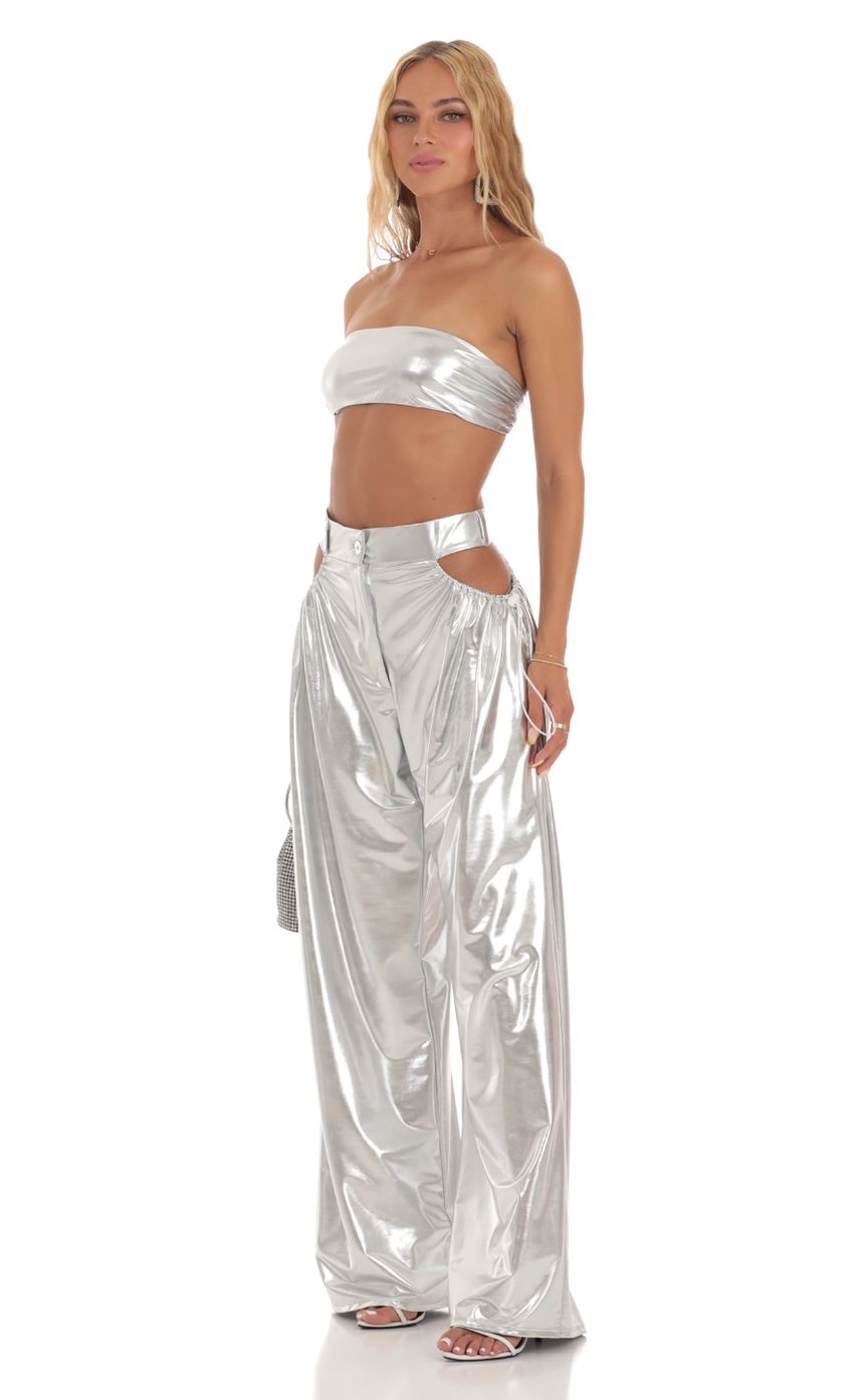 Picture Lava Metallic Cutout Two Piece Set in Silver. Source: https://media.lucyinthesky.com/data/Jul23/850xAUTO/7ccda897-7bc4-4c00-82d9-19c3a898aa12.jpg