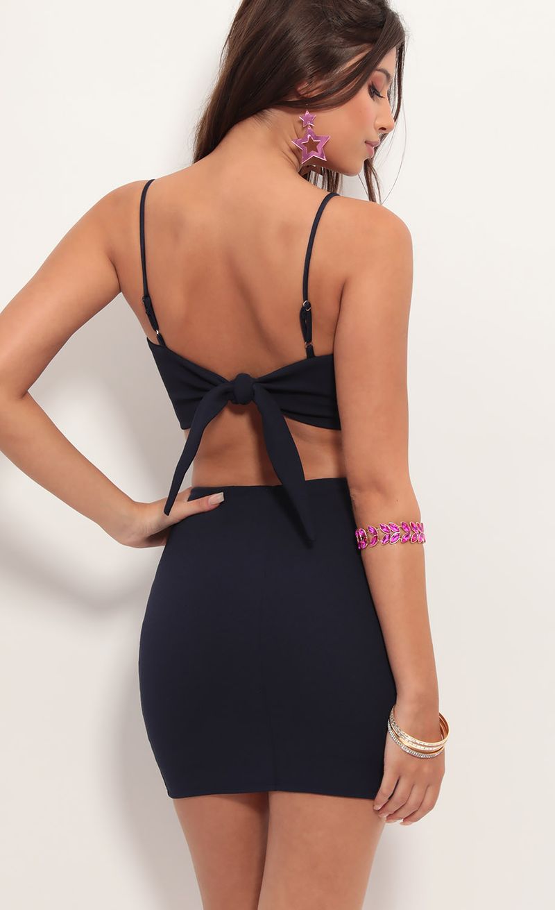 Picture Blaire Party Set in Navy. Source: https://media.lucyinthesky.com/data/Jun19_2/800xAUTO/781A3526.JPG