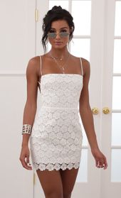 Picture thumb Lucia Crochet Lace Dress in White. Source: https://media.lucyinthesky.com/data/Jun20_2/170xAUTO/781A2909.JPG