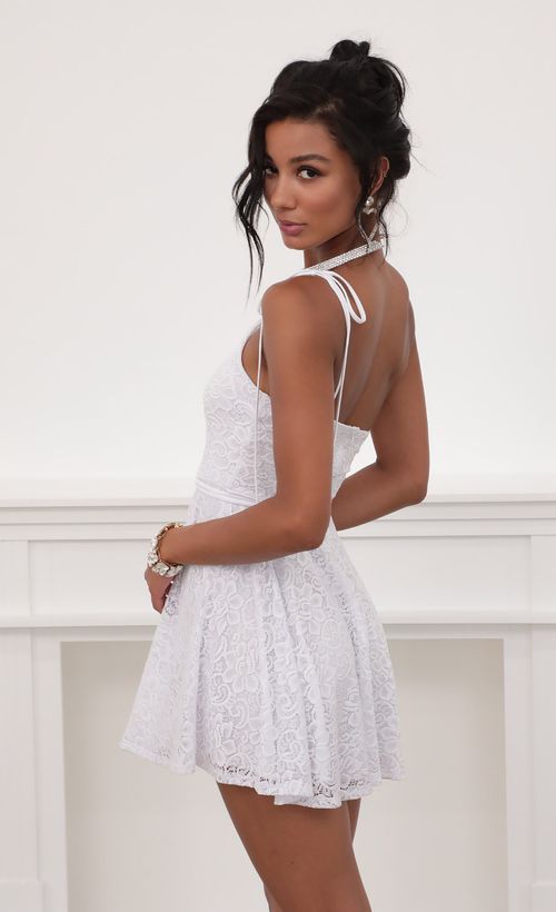 Picture Odile One shoulder Lace A-line Dress. Source: https://media.lucyinthesky.com/data/Jun20_2/500xAUTO/781A3654.JPG