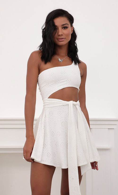Picture Amara Eyelet Shoulder A-line Dress in White. Source: https://media.lucyinthesky.com/data/Jun20_2/500xAUTO/781A9057.JPG