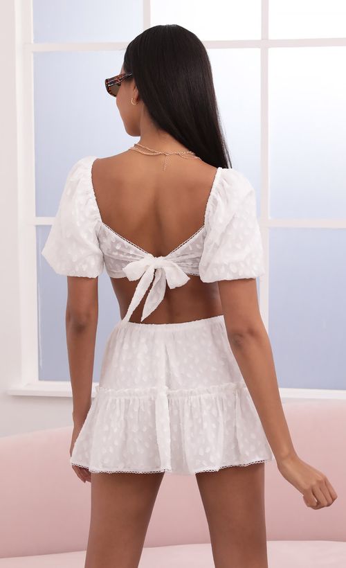 Picture Sandy Sweetheart Two Piece Set in White. Source: https://media.lucyinthesky.com/data/Jun21_1/500xAUTO/1V9A3735.JPG