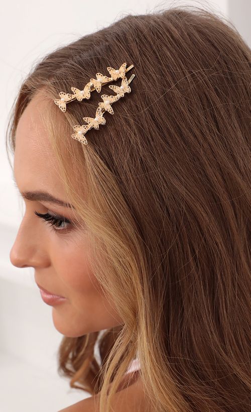 Picture Lets Fly Away Hair Clips Set in Gold. Source: https://media.lucyinthesky.com/data/Jun21_1/500xAUTO/AT2A6719.JPG
