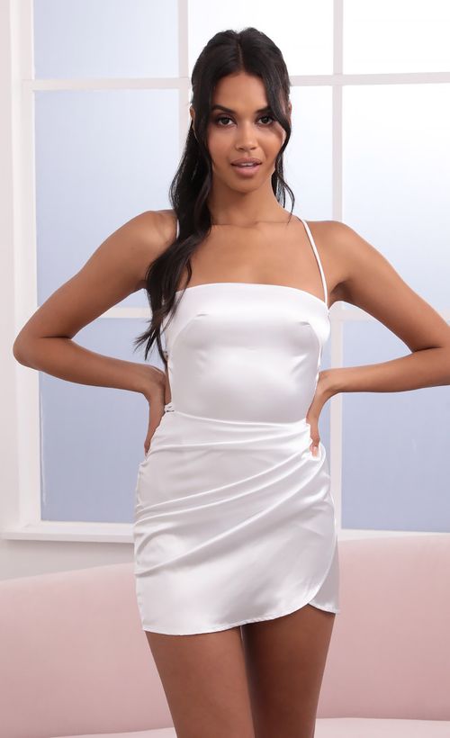 Picture Lea Love Affair Dress in White. Source: https://media.lucyinthesky.com/data/Jun21_2/500xAUTO/1V9A0746.JPG