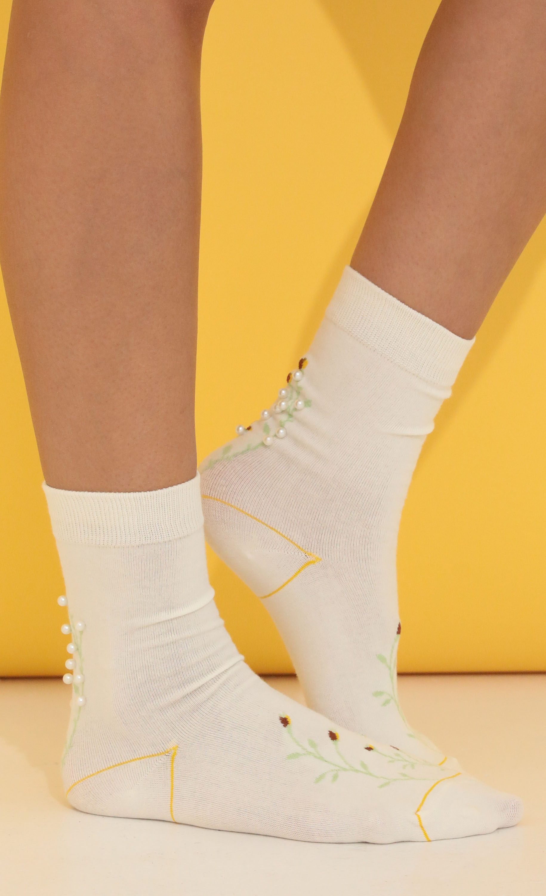 Blooming For You Sock in White