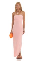 Picture Latica Slinky Strapless Dress in Pink. Source: https://media.lucyinthesky.com/data/Jun23/150xAUTO/3f7e1aed-c330-433c-8091-7bd29da2e062.jpg
