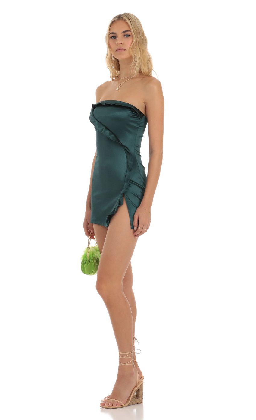 Picture Annabel Strapless Satin Dress in Green. Source: https://media.lucyinthesky.com/data/Jun23/850xAUTO/2ab896d6-d43d-47b6-9cac-94ead8b36f19.jpg