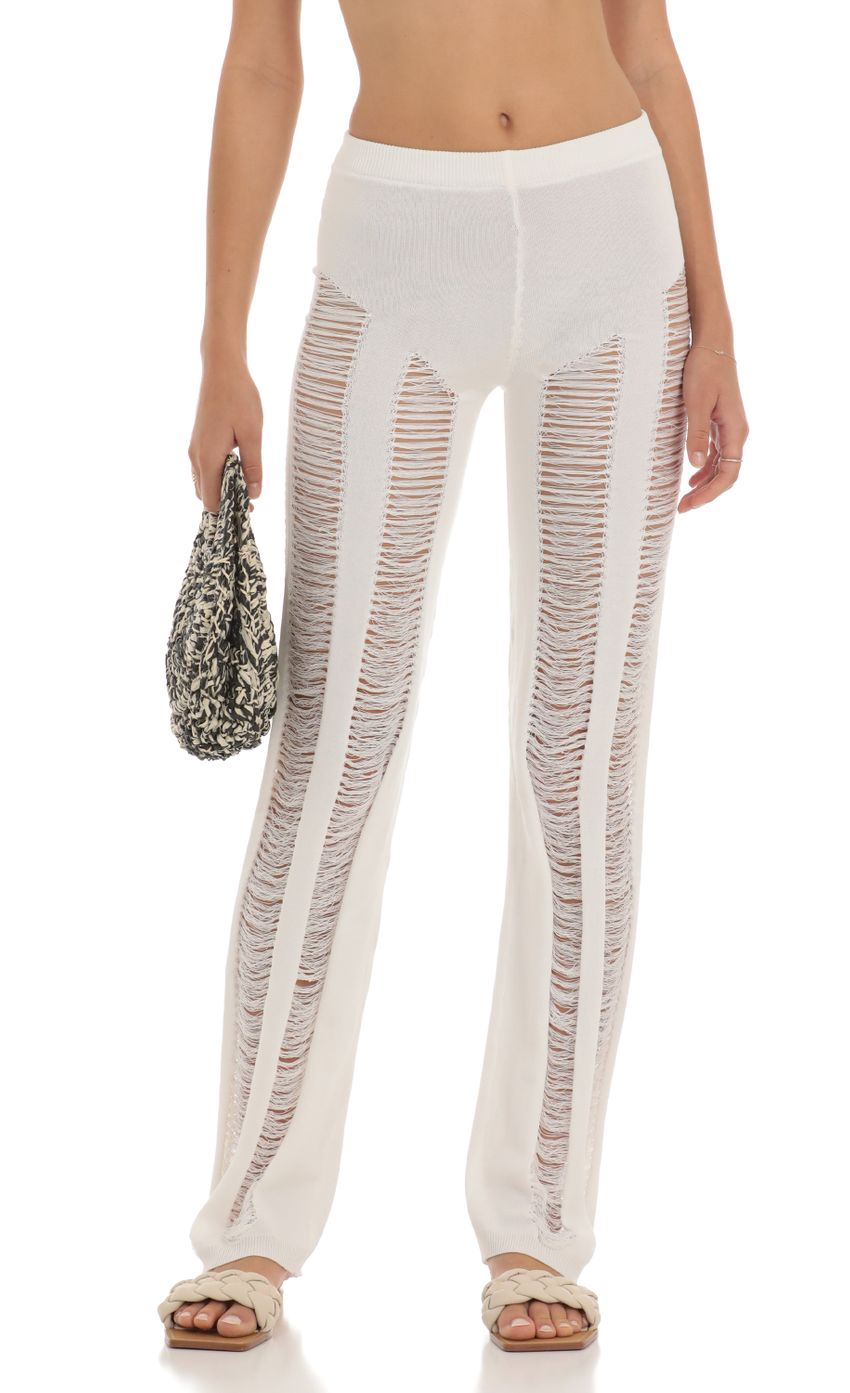 Picture Yoly Crochet Pants in White. Source: https://media.lucyinthesky.com/data/Jun23/850xAUTO/59bf0a8f-55c1-4841-907d-a7b291b97759.jpg