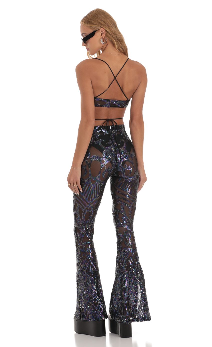 Picture Peony Iridescent Sequin Three Piece Set in Black. Source: https://media.lucyinthesky.com/data/Jun23/850xAUTO/968c480e-fcd3-42ac-ade0-76cdac93d3e8.jpg