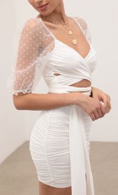 Picture thumb Aliah Set in White. Source: https://media.lucyinthesky.com/data/Mar21_1/170xAUTO/AT2A3657.JPG