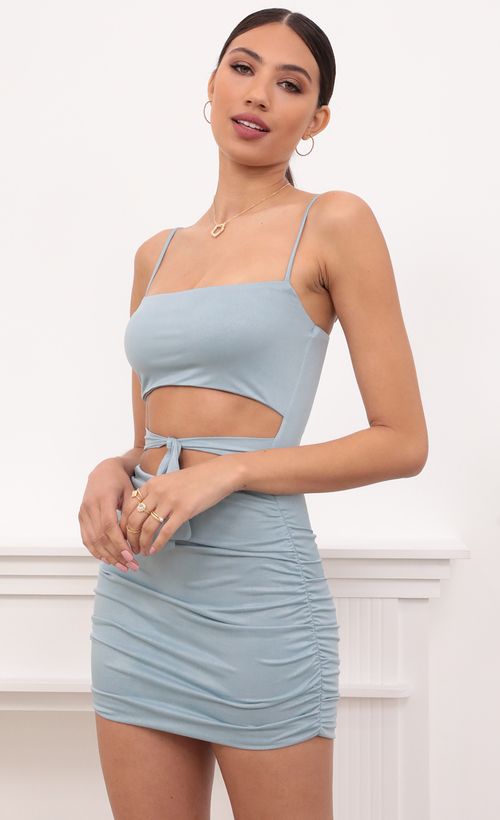 Picture Daytona Cutout Dress in Washed Blue. Source: https://media.lucyinthesky.com/data/Mar21_1/500xAUTO/1V9A5909.JPG
