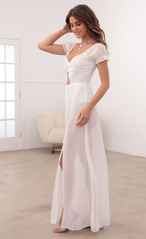 Picture Aida Puff Sleeve Chiffon Maxi in White Dots. Source: https://media.lucyinthesky.com/data/Mar21_2/500xAUTO/1V9A1050.JPG