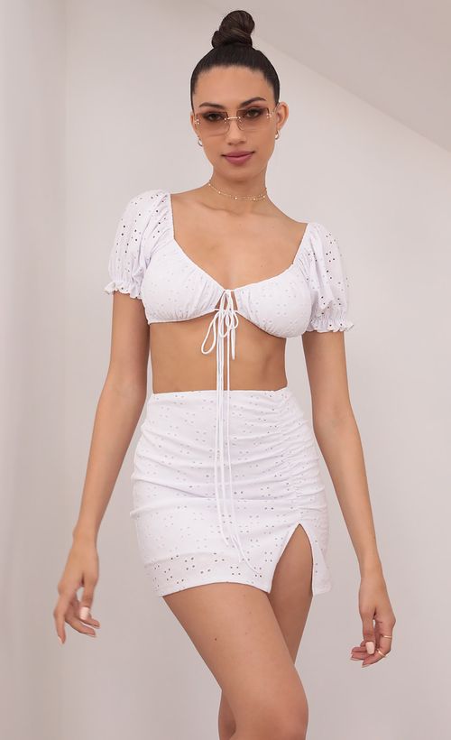 Picture Abbey Eyelet Set in White. Source: https://media.lucyinthesky.com/data/Mar21_2/500xAUTO/1V9A3126.JPG