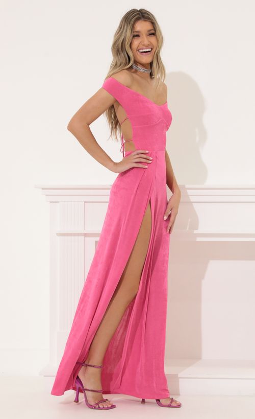 Picture Dianna Luxe Maxi Dress in Pink. Source: https://media.lucyinthesky.com/data/Mar22_2/500xAUTO/1V9A7027.JPG