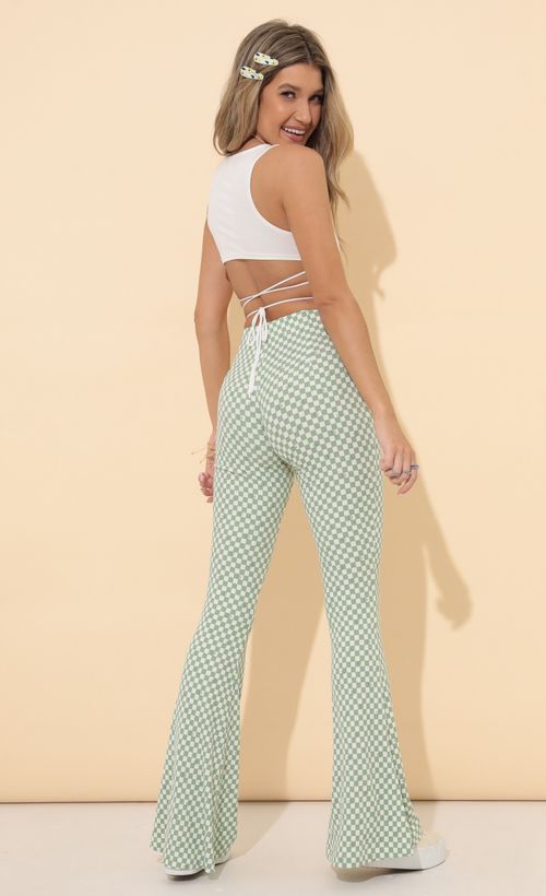 Picture Oaklynn Pant in Checkered Green Multi. Source: https://media.lucyinthesky.com/data/Mar22_2/500xAUTO/1V9A7610.JPG