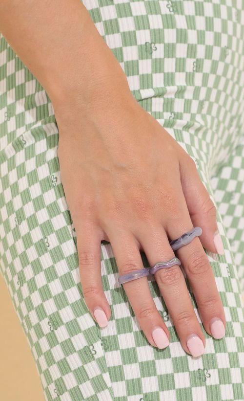 Picture Gummy Ring Set in Purple. Source: https://media.lucyinthesky.com/data/Mar22_2/500xAUTO/1V9A76471.JPG