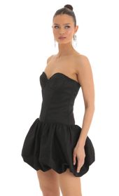 Picture thumb Renae Corset Bubble Dress in Black. Source: https://media.lucyinthesky.com/data/Mar23/170xAUTO/9fd50bfe-329b-4953-92c9-caa0ae069922.jpg