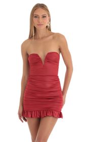Picture thumb Ravena Ruched Strapless Dress in Red. Source: https://media.lucyinthesky.com/data/Mar23/170xAUTO/e90a3c9b-1458-463b-9587-95d056a9d23d.jpg