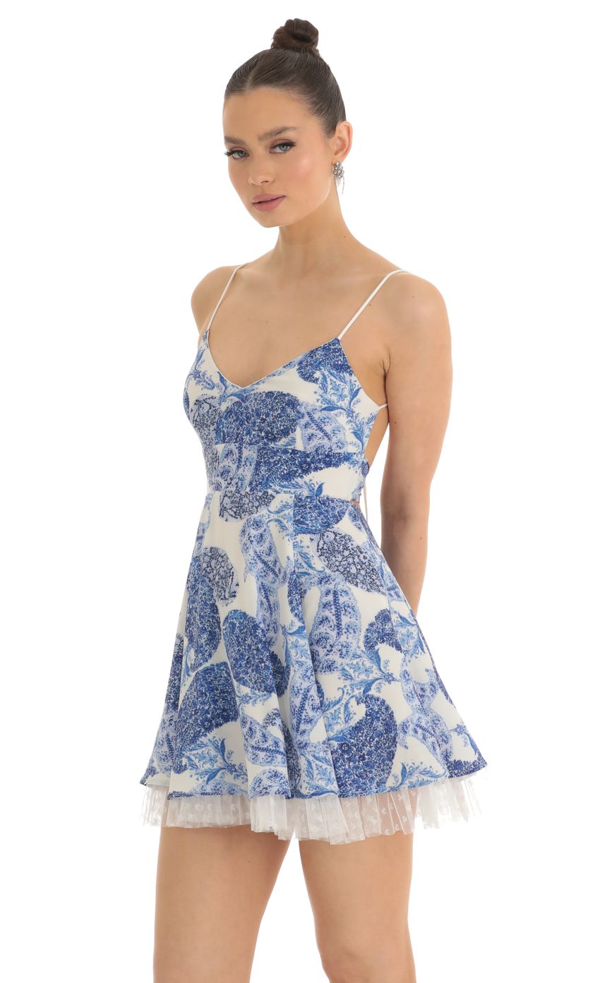 Picture Maliyah Paisley Fit and Flare Dress in Blue. Source: https://media.lucyinthesky.com/data/Mar23/850xAUTO/3e8e1b1c-bfa1-4f73-b503-68136d8382c9.jpg