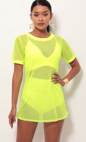 Picture thumb Neon Yellow Edge Three Piece Set. Source: https://media.lucyinthesky.com/data/May19_2/170xAUTO/781A8383.JPG
