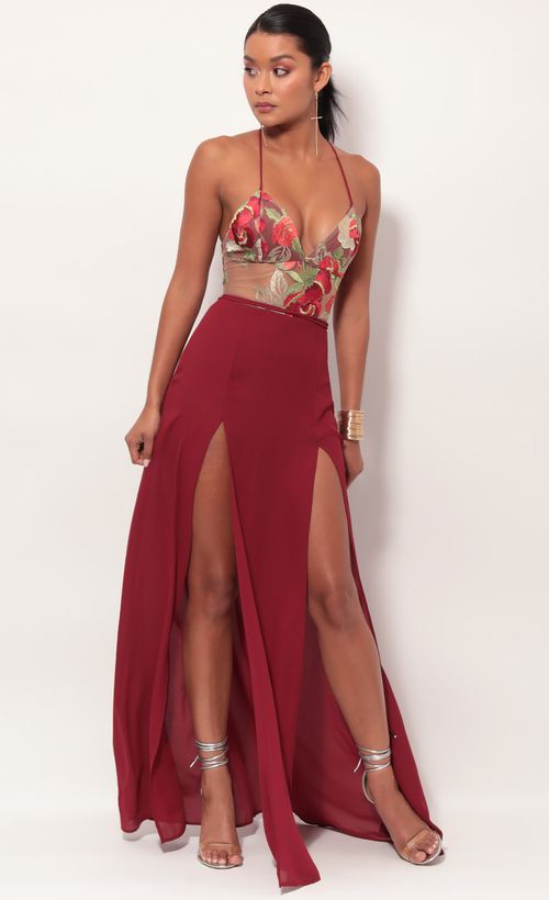 Loveable Lace Maxi Dress in Red Roses
