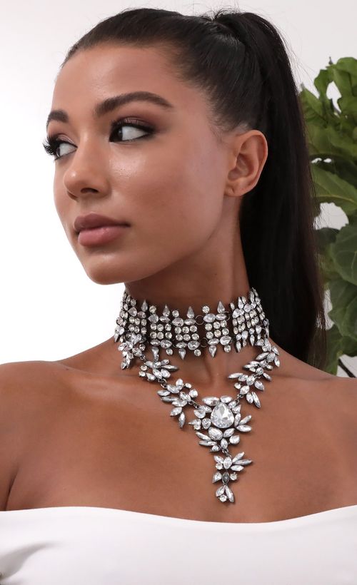 Picture Everly Choker and Necklace Set. Source: https://media.lucyinthesky.com/data/May20_2/500xAUTO/781A8955S.JPG