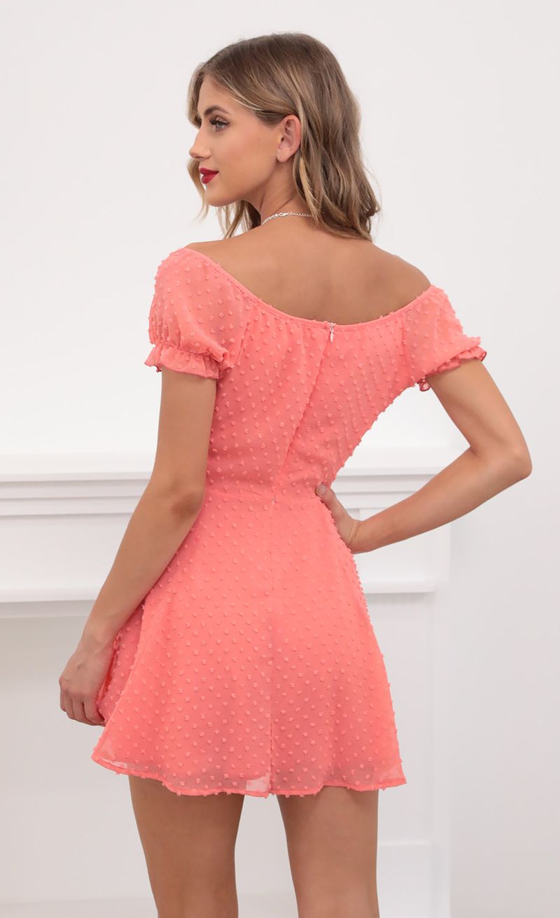 Picture Aida Puff Chiffon Dress in Coral Dots. Source: https://media.lucyinthesky.com/data/May20_2/800xAUTO/781A4377.JPG