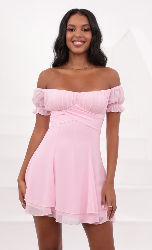 Picture Estrella Dress in Chiffon Pink. Source: https://media.lucyinthesky.com/data/May21_1/500xAUTO/1V9A4058.JPG