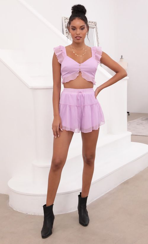 Picture Caris Crinkle Chiffon Set in Lavender. Source: https://media.lucyinthesky.com/data/May21_1/500xAUTO/1V9A4846.JPG