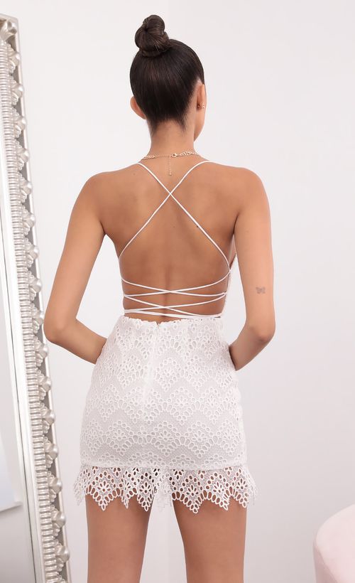 Picture Catherine Guipure Lace Dress in White. Source: https://media.lucyinthesky.com/data/May21_2/500xAUTO/1V9A1816.JPG