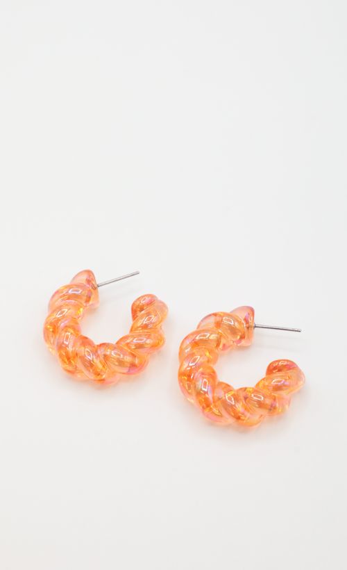 Picture Wind Me Up Earring in Orange. Source: https://media.lucyinthesky.com/data/May22_2/500xAUTO/1J7A3088.JPG