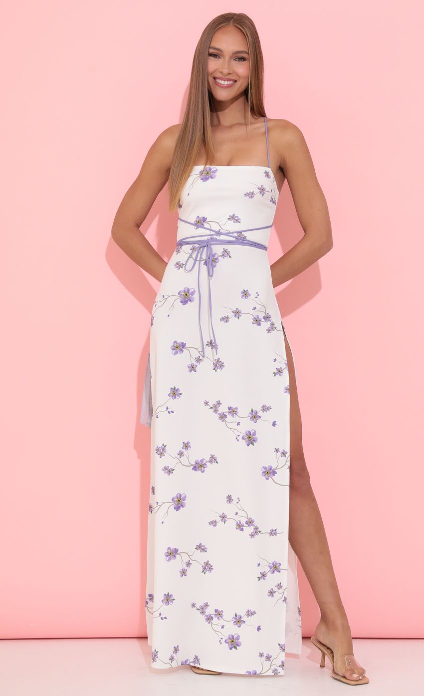Picture Tessa Floral Crepe Maxi Dress in White. Source: https://media.lucyinthesky.com/data/May22_2/850xAUTO/1V9A0838.JPG