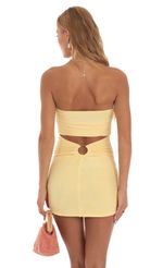 Picture Latica Slinky Strapless Mini Dress in Yellow. Source: https://media.lucyinthesky.com/data/May23/150xAUTO/301a3168-5d39-4898-98f7-e5888ddbac3b.jpg