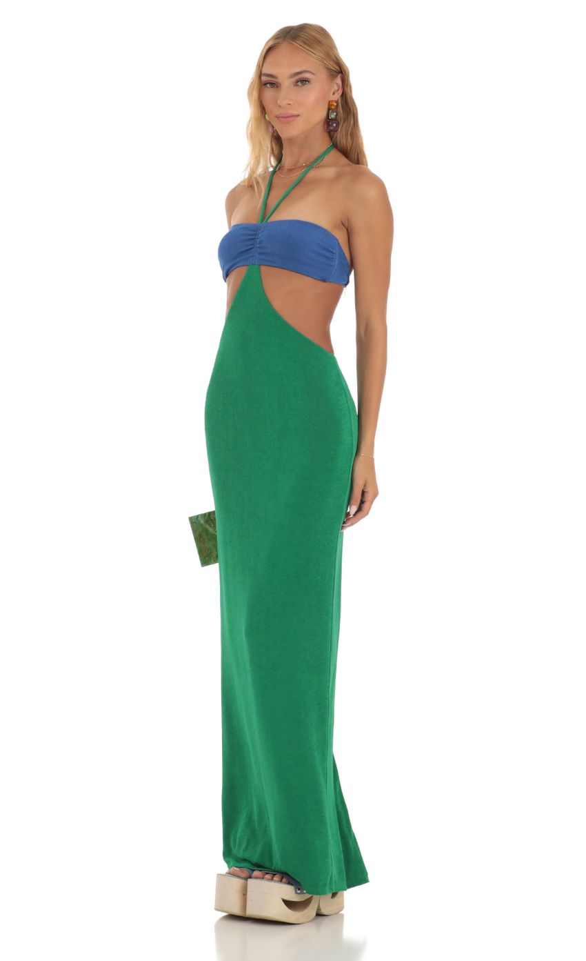 Picture Sonora Two Toned Cutout Maxi Dress in Blue and Green. Source: https://media.lucyinthesky.com/data/May23/850xAUTO/7655b7fc-1dbf-4071-a099-9ff8149460ac.jpg
