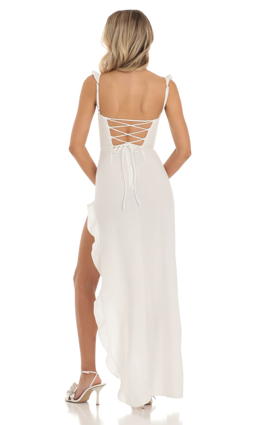 Picture Aidyl Ruffle Maxi Dress in White. Source: https://media.lucyinthesky.com/data/May23/850xAUTO/d6d6106f-b3ac-4c49-9e9d-ba97a0cdaf33.jpg