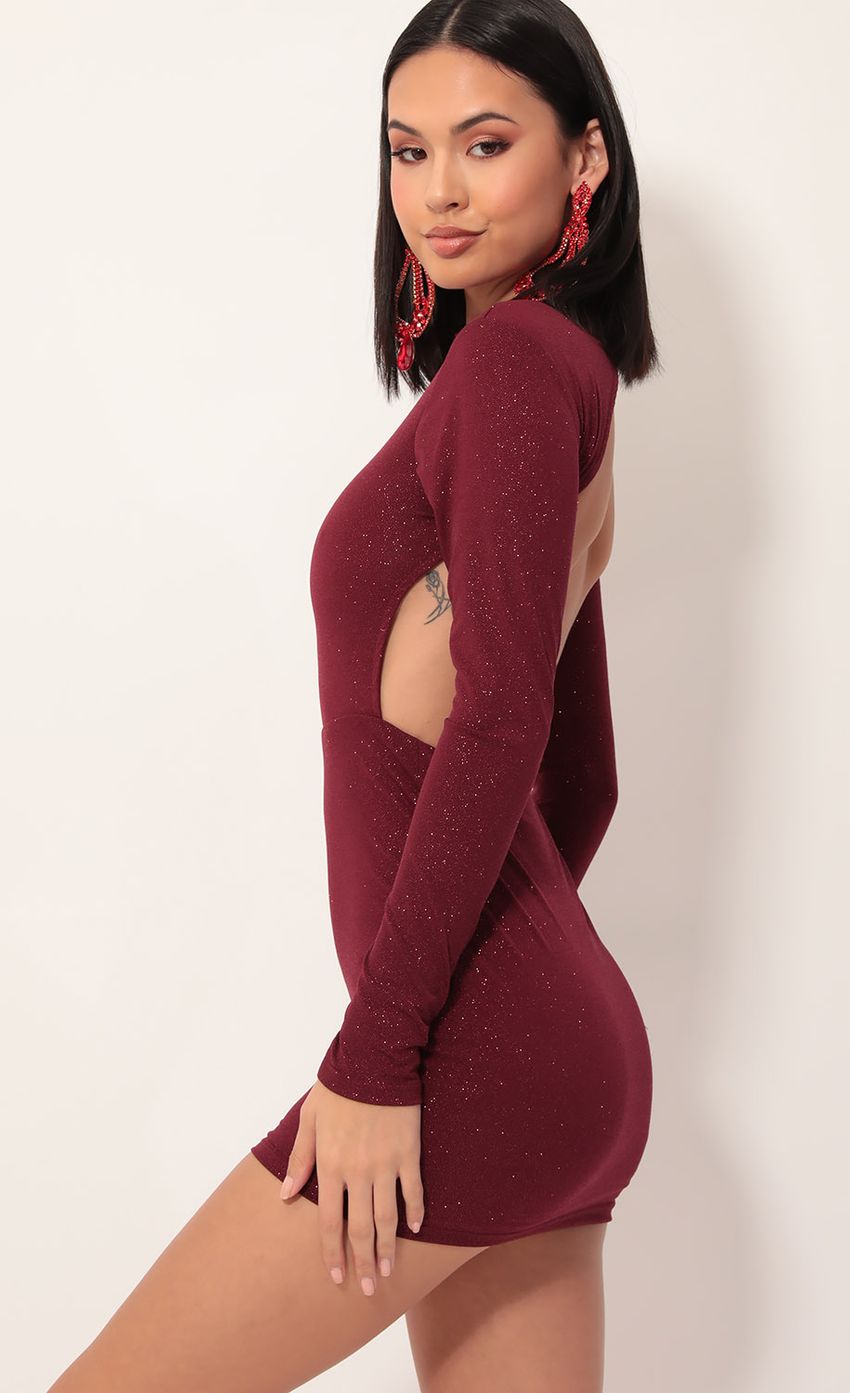 Picture Sparkling Burgundy Open Back Dress. Source: https://media.lucyinthesky.com/data/Nov19_2/850xAUTO/781A7100.JPG