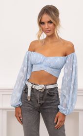 Picture thumb Sadie Off The Shoulder Top in Blue Floral. Source: https://media.lucyinthesky.com/data/Nov20_1/170xAUTO/1V9A3432.JPG