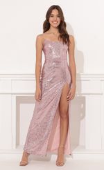 Picture Gala Sequin Luxe Maxi in Iridescent white. Source: https://media.lucyinthesky.com/data/Nov21_2/150xAUTO/1V9A3088.JPG