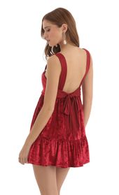 Picture thumb Aurora Velvet Square Neckline Dress in Red. Source: https://media.lucyinthesky.com/data/Nov22/170xAUTO/0caf90d3-4b58-488b-b1b0-939f80bde065.jpg