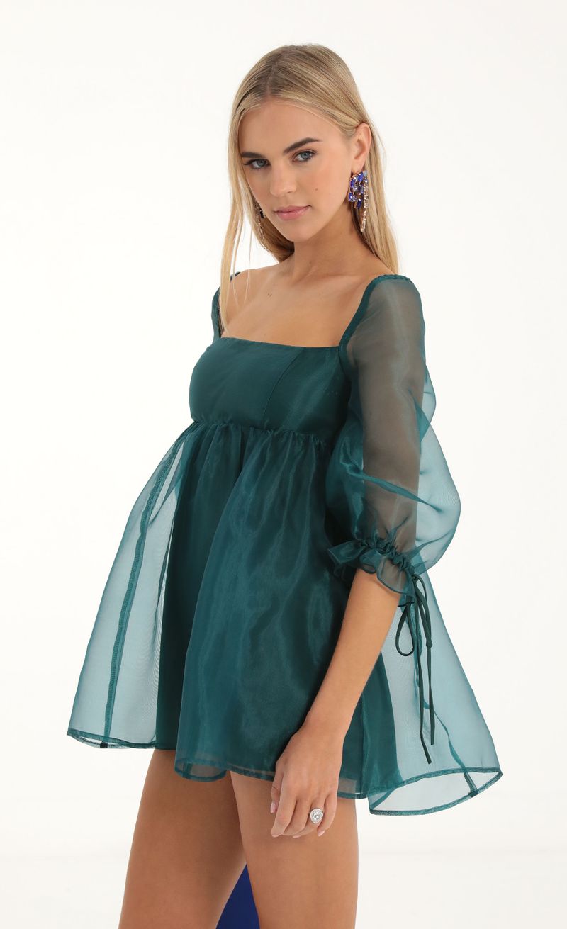 Picture Lula Puff Sleeve Baby Doll Dress in Green. Source: https://media.lucyinthesky.com/data/Nov22/800xAUTO/073d1a90-9181-4907-9f4d-973fb5ac3e76.jpg