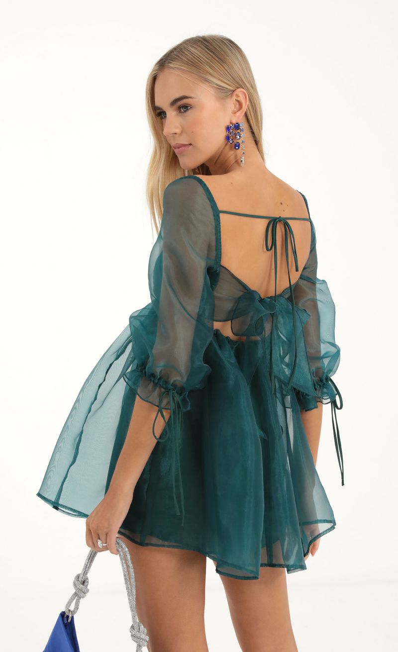 Picture Lula Puff Sleeve Baby Doll Dress in Green. Source: https://media.lucyinthesky.com/data/Nov22/800xAUTO/56f1a19a-14a1-4830-b30a-fd6393498acd.jpg