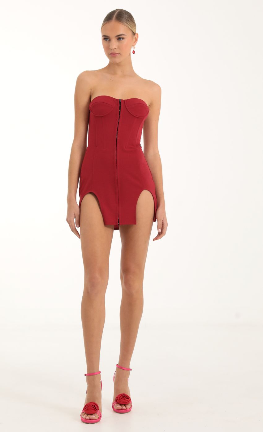 Picture Zoya Crepe Corset Hook and Eye Dress in Red. Source: https://media.lucyinthesky.com/data/Nov22/850xAUTO/3b0ebaa2-9d88-49fe-a688-48c4ce9d0cc8.jpg