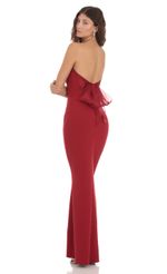 Picture Back Bow Strapless Dress in Red. Source: https://media.lucyinthesky.com/data/Nov23/150xAUTO/61d13b66-9027-48b6-9184-d2a81fbd10b2.jpg