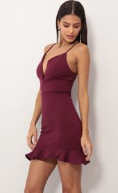 Picture thumb Corinne Sweetheart Dress in Wine. Source: https://media.lucyinthesky.com/data/Oct18_2/170xAUTO/0Y5A5305S.JPG