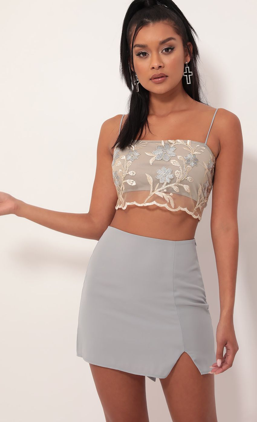 Picture Divine Gold Embroidered Lace Set in Grey. Source: https://media.lucyinthesky.com/data/Oct19_2/850xAUTO/781A6344.JPG