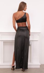 Picture thumb Chrishell Two Piece Set in Black. Source: https://media.lucyinthesky.com/data/Oct21_1/170xAUTO/1V9A4170.JPG